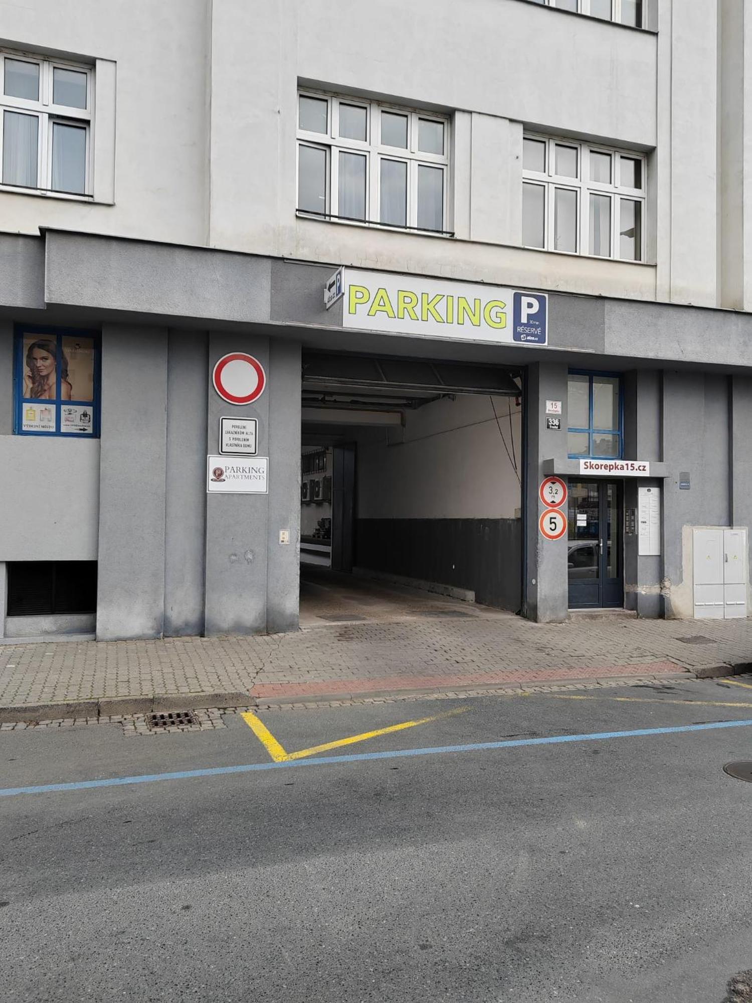 Apartia Krenova, Brno-Center Exterior photo